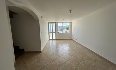VENTA CASA EN CONJUNTO SIMON BOLIVAR SECTOR ENTRE CARCELEN Y PORTAL SHOPPING