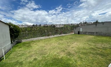 VENTA CASA EN CONJUNTO SIMON BOLIVAR SECTOR ENTRE CARCELEN Y PORTAL SHOPPING