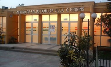 CASA A PASOS DEL METRO SANTA JULIA