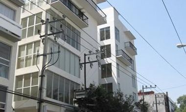 Departamento en renta en Nápoles. Cerca de Insurgentes y parque de la colonia. 2R | 2B | 2E | PB