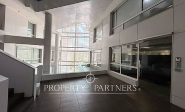 Muy atractiva oficina en Ciudad Empresarial