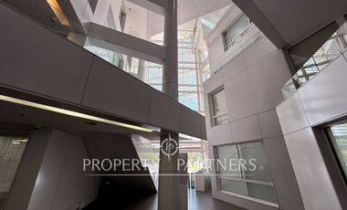 Muy atractiva oficina en Ciudad Empresarial