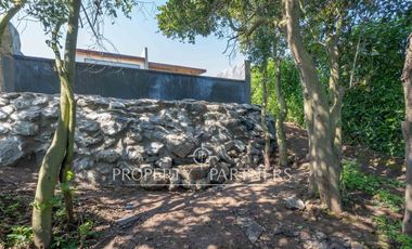 Moderna casa en condominio, con espectaculares espacios exteriores