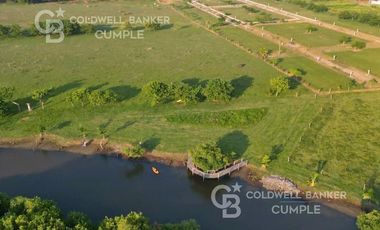 Terrenos en Venta en Finca Real, Costa Verde