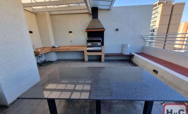 Departamento en venta con vista despejada, cercano a metro