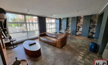 Departamento en venta con vista despejada, cercano a metro