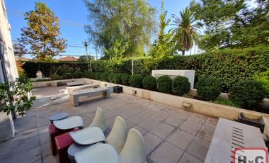 Departamento en venta con vista despejada, cercano a metro