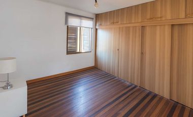 Pasaje cerrado en Barrio Suarez Mujica