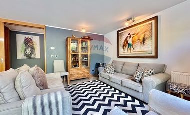 Dúplex con excelente ubicación-Patio Privado