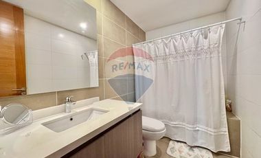 Dúplex con excelente ubicación-Patio Privado