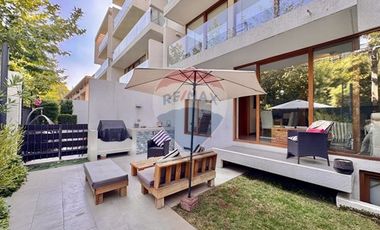 Dúplex con excelente ubicación-Patio Privado