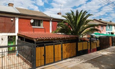 OPORTUNIDAD CASA 2DORM+2BAÑOS+2 ESTAC