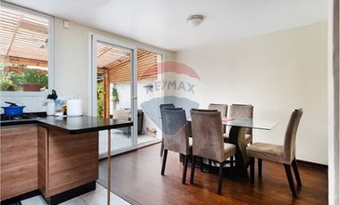 OPORTUNIDAD CASA 2DORM+2BAÑOS+2 ESTAC