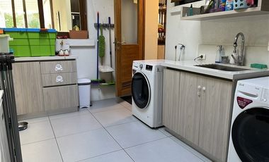 Casa en Arriendo en Avenida La Dehesa y Avenida el Parque