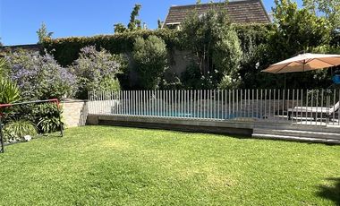 Casa en Arriendo en Avenida La Dehesa y Avenida el Parque