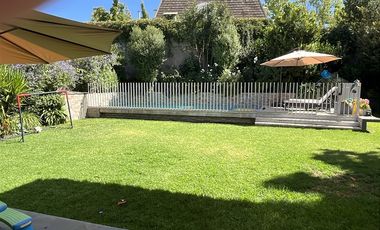 Casa en Arriendo en Avenida La Dehesa y Avenida el Parque