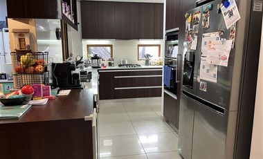 Casa en Arriendo en Avenida La Dehesa y Avenida el Parque