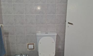 Casa en alquiler en Sarandi Oeste