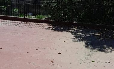 Venta Monte Grande vivienda 4 amb en planta alta y 2 locales en planta baja