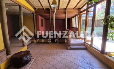 Casa en Arriendo en Santa Clara / Varas Mena