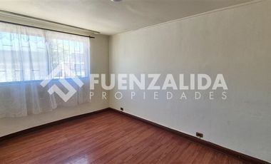 Casa en Arriendo en Santa Clara / Varas Mena