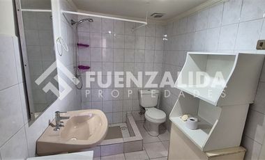 Casa en Arriendo en Santa Clara / Varas Mena
