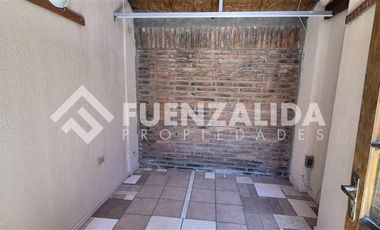 Casa en Arriendo en Santa Clara / Varas Mena