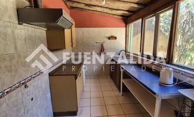 Casa en Arriendo en Santa Clara / Varas Mena