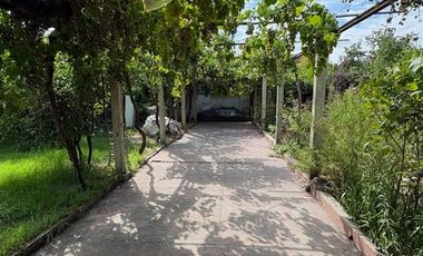 Casa en venta c/ estacionamiento en Rengo