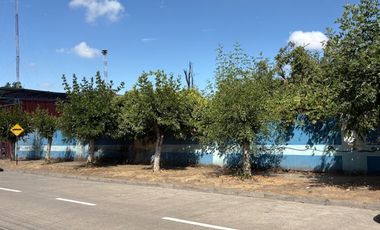 Casa en venta c/ estacionamiento en Rengo