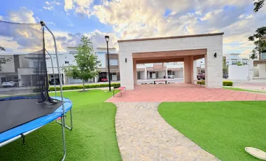 Casa en venta en Living San Nicolás, San Nicolás de los Garza, Nuevo León