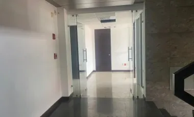 Edificio en renta en San Miguel Chapultepec I Sección, Miguel Hidalgo, Ciudad de México