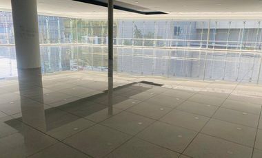 Local comercial en renta, Santa Fe (G)