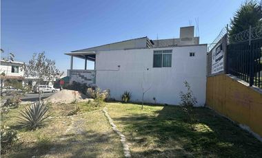 CASA EN ESQUINA CON LOCAL COMERCIAL,LOS HEROES, EL MARQUES, QUERETARO.