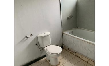 VALPARAISO - PLAYA ANCHA - CASA EN VENTA - 4D 2B