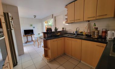 Acogedora casa en Santa Elena Chicureo