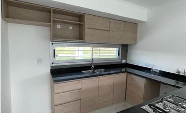 Casa  2 dormitorios- Cocina - Comedor - Patio - APTA CREDITO -  Parrillero, Ibarlucea Santa Fe