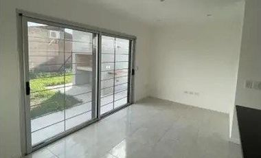 Casa  2 dormitorios- Cocina - Comedor - Patio - APTA CREDITO -  Parrillero, Ibarlucea Santa Fe