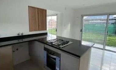 Casa  2 dormitorios- Cocina - Comedor - Patio - APTA CREDITO -  Parrillero, Ibarlucea Santa Fe