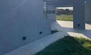 Casa  2 dormitorios- Cocina - Comedor - Patio - APTA CREDITO -  Parrillero, Ibarlucea Santa Fe