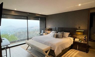 VENTA. Excelente casa moderna en parcela. 5D, 5B