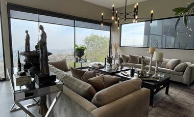 VENTA. Excelente casa moderna en parcela. 5D, 5B