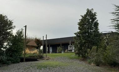 Casa Moderna, Domótica, Autosustentable, Ideal para Familia. Excelentes vistas.