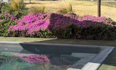 Casa Moderna, Domótica, Autosustentable, Ideal para Familia. Excelentes vistas.