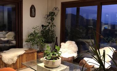 Casa Moderna, Domótica, Autosustentable, Ideal para Familia. Excelentes vistas.