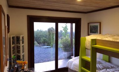 Casa Moderna, Domótica, Autosustentable, Ideal para Familia. Excelentes vistas.