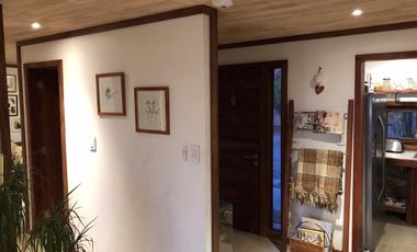 Casa Moderna, Domótica, Autosustentable, Ideal para Familia. Excelentes vistas.