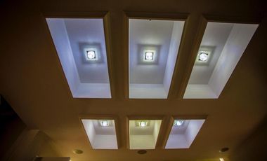 VENTA AMOBLADA Casa de 500 mts2  en parcela 8.500 mts2.