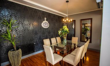 VENTA AMOBLADA Casa de 500 mts2  en parcela 8.500 mts2.