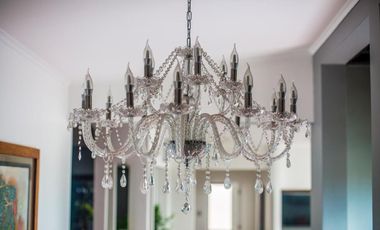 VENTA AMOBLADA Casa de 500 mts2  en parcela 8.500 mts2.